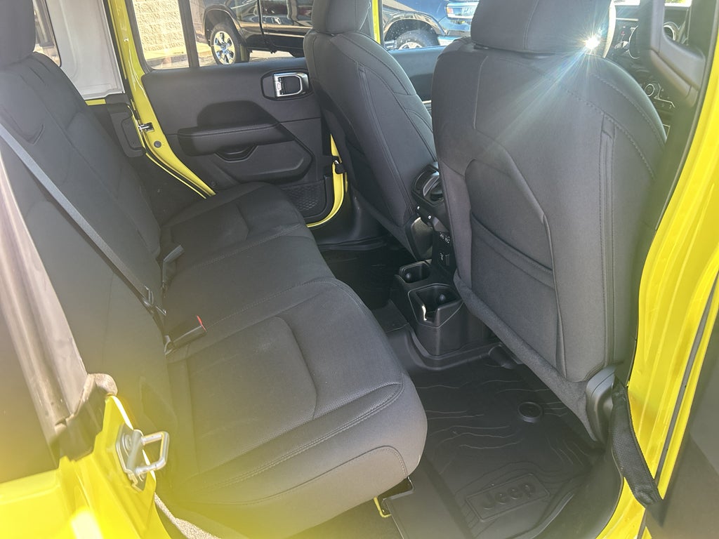 2023 Jeep Wrangler 4-Door Sahara 4x4