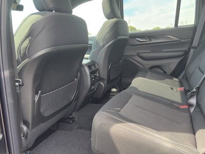 2025 Jeep Grand Cherokee GRAND CHEROKEE LAREDO X 4X4