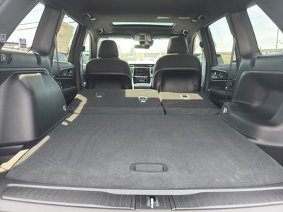 2025 Jeep Grand Cherokee GRAND CHEROKEE LAREDO X 4X4