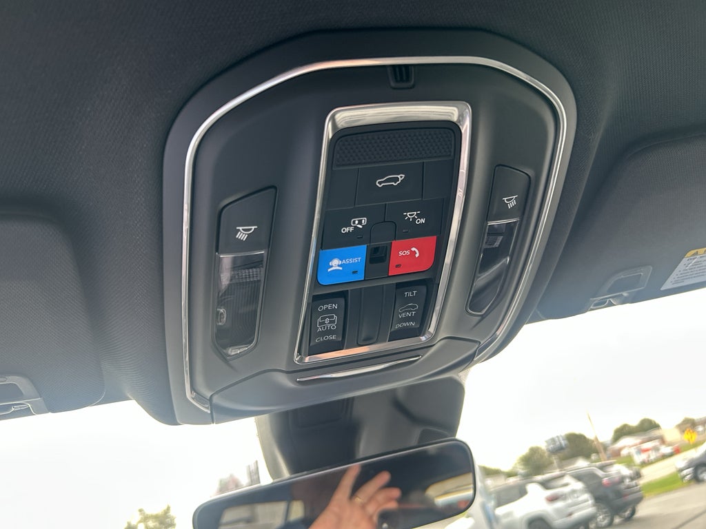 2025 Jeep Grand Cherokee GRAND CHEROKEE ALTITUDE X 4X4