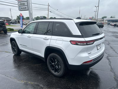 2026 Jeep Grand Cherokee GRAND CHEROKEE LAREDO ALTITUDE 4X4