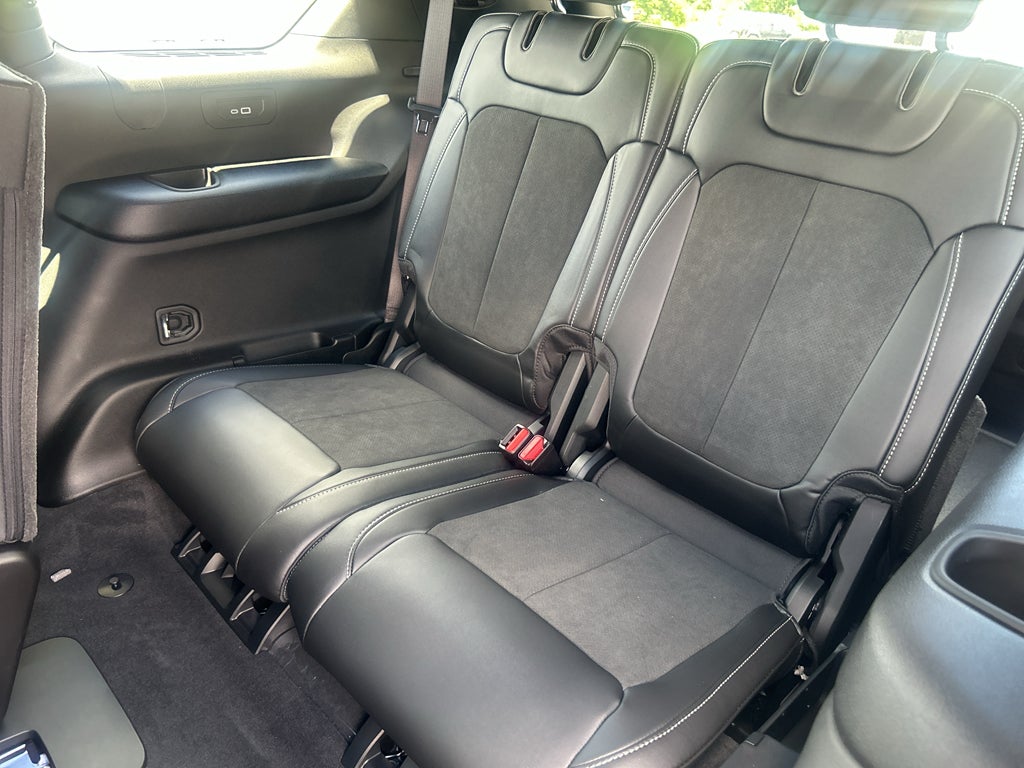 2026 Jeep Grand Cherokee GRAND CHEROKEE L LAREDO ALTITUDE 4X4