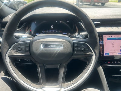 2026 Jeep Grand Cherokee GRAND CHEROKEE L LAREDO ALTITUDE 4X4