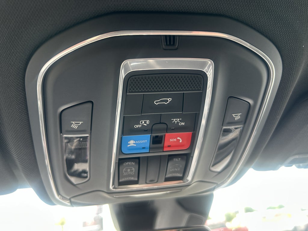 2026 Jeep Grand Cherokee GRAND CHEROKEE L LAREDO ALTITUDE 4X4