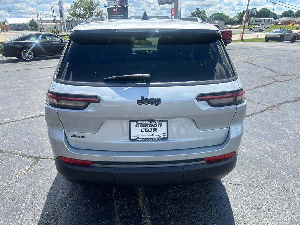 2026 Jeep Grand Cherokee GRAND CHEROKEE L LAREDO ALTITUDE 4X4