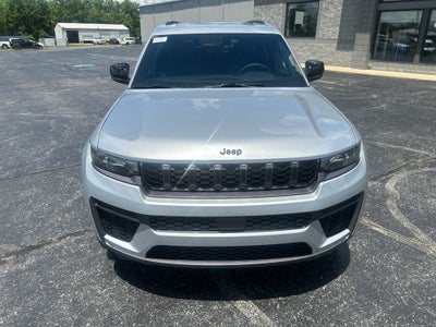 2026 Jeep Grand Cherokee GRAND CHEROKEE L LAREDO ALTITUDE 4X4