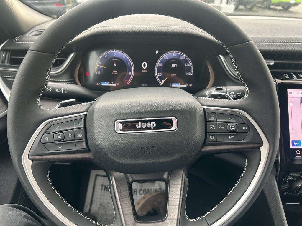 2025 Jeep Grand Cherokee GRAND CHEROKEE L LIMITED 4X4