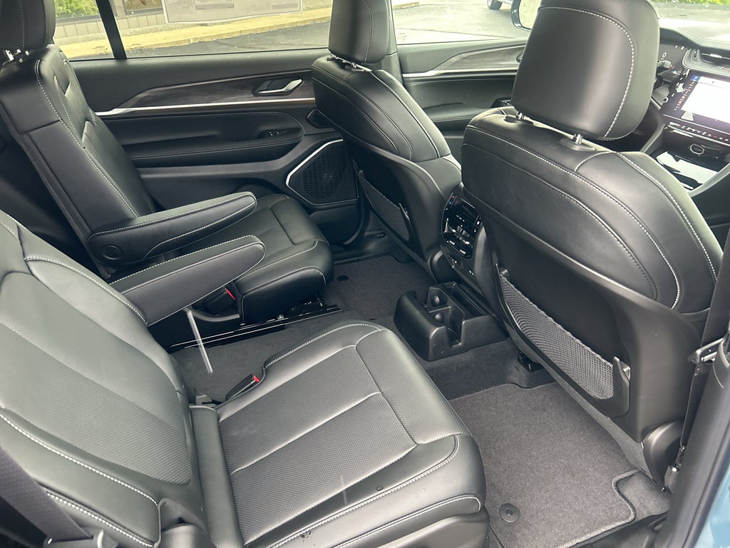 2026 Jeep Grand Cherokee GRAND CHEROKEE L LIMITED RESERVE 4X4