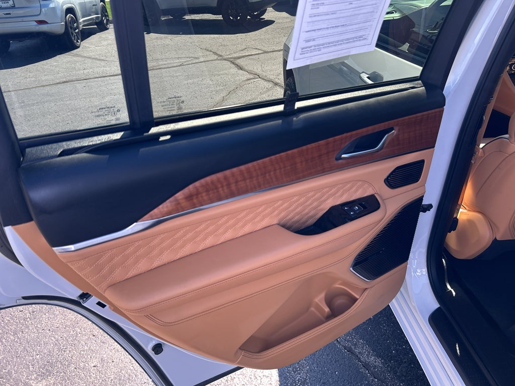 2022 Jeep Grand Cherokee L Summit Reserve 4x4