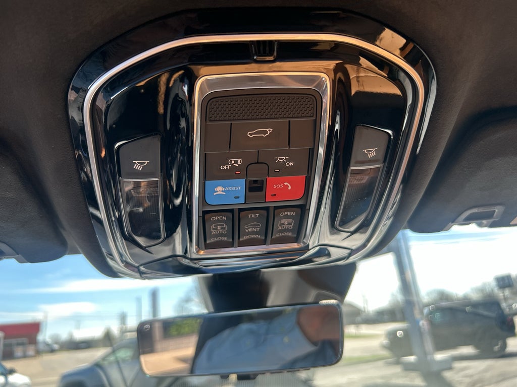 2022 Jeep Grand Cherokee L Summit Reserve 4x4