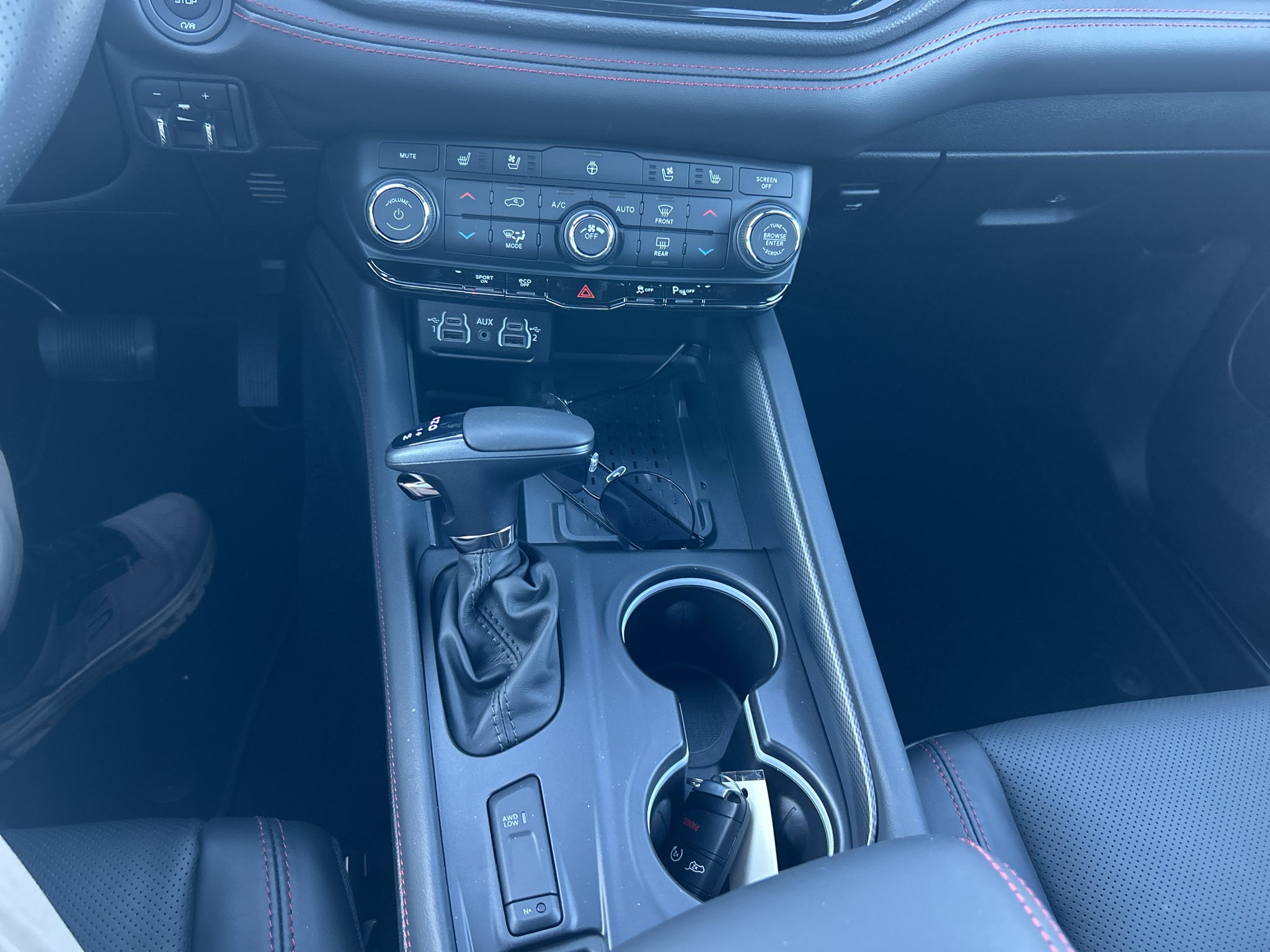2027 Dodge Durango DURANGO GT HEMI V8 PLUS AWD