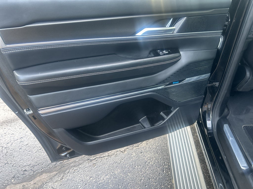 2024 Jeep Grand Wagoneer L Series II