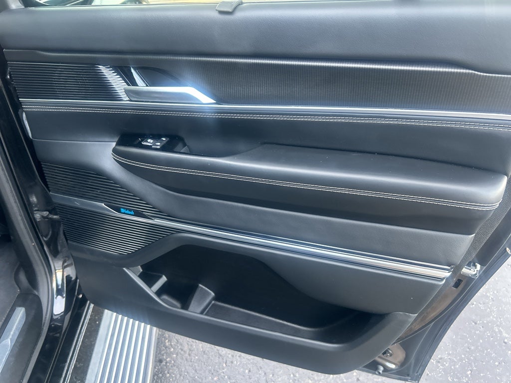 2024 Jeep Grand Wagoneer L Series II