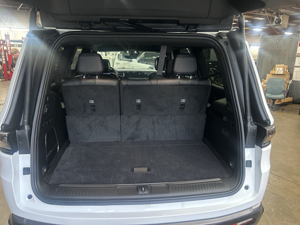 2026 Jeep Grand Wagoneer GRAND WAGONEER LIMITED ALTITUDE 4X4