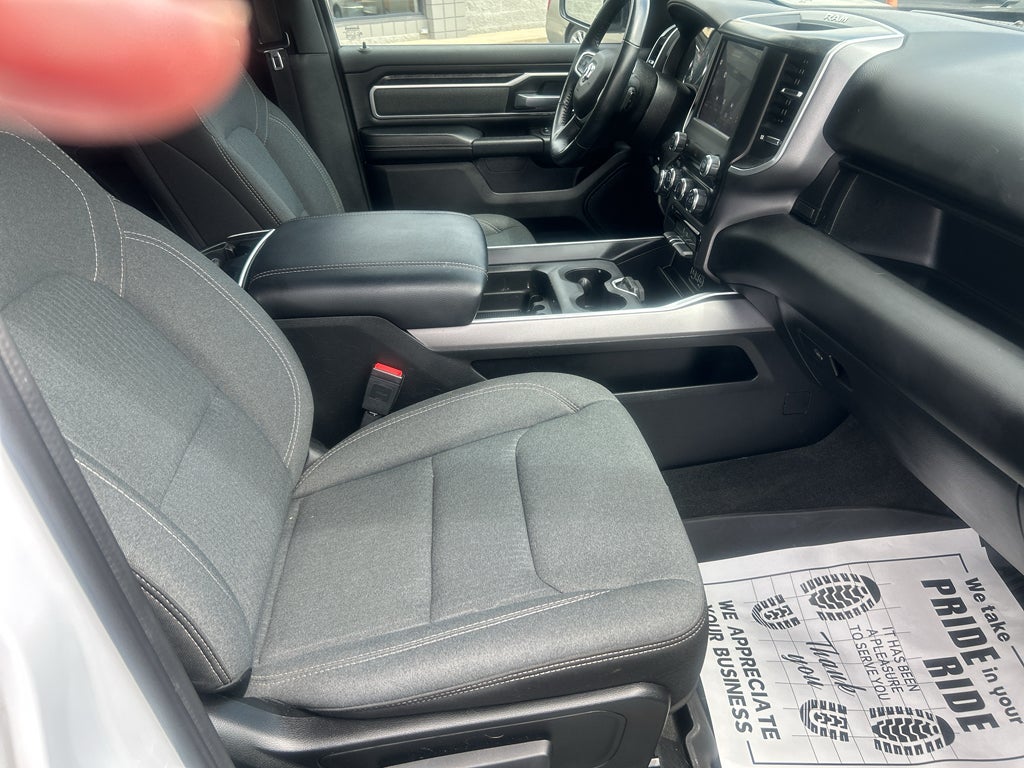 2022 RAM 1500 Big Horn Quad Cab 4x2 6'4' Box