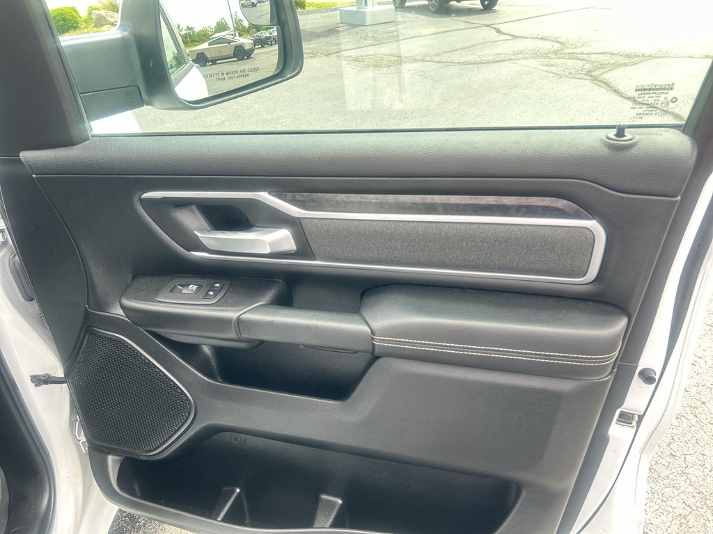 2022 RAM 1500 Big Horn Quad Cab 4x2 6'4' Box