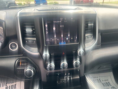 2022 RAM 1500 Big Horn Quad Cab 4x2 6'4' Box