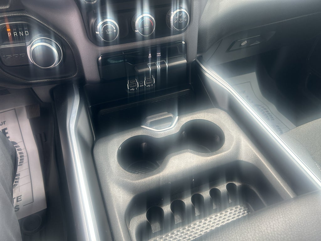 2022 RAM 1500 Big Horn Quad Cab 4x2 6'4' Box