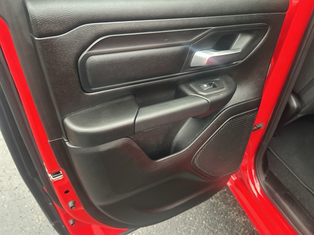 2025 RAM 1500 Tradesman Quad Cab 4x4 6'4' Box