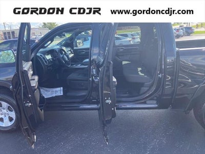 2025 RAM 1500 Big Horn Crew Cab 4x4 5'7' Box