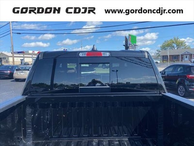 2025 RAM 1500 Big Horn Crew Cab 4x4 5'7' Box