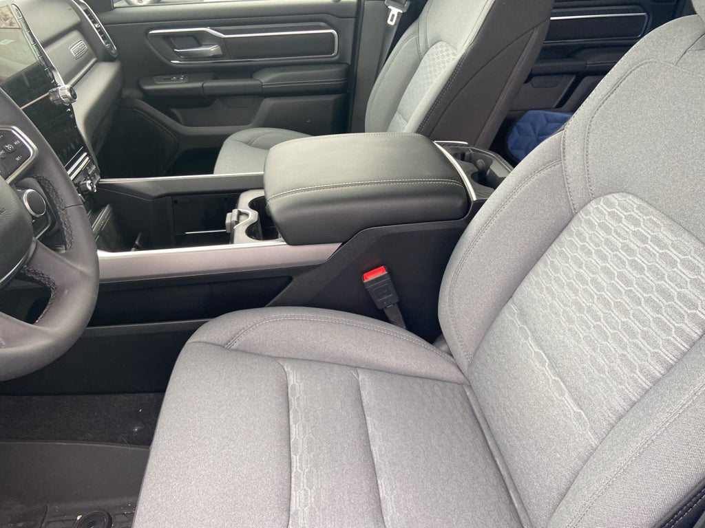 2025 RAM 1500 Big Horn Crew Cab 4x4 5'7' Box