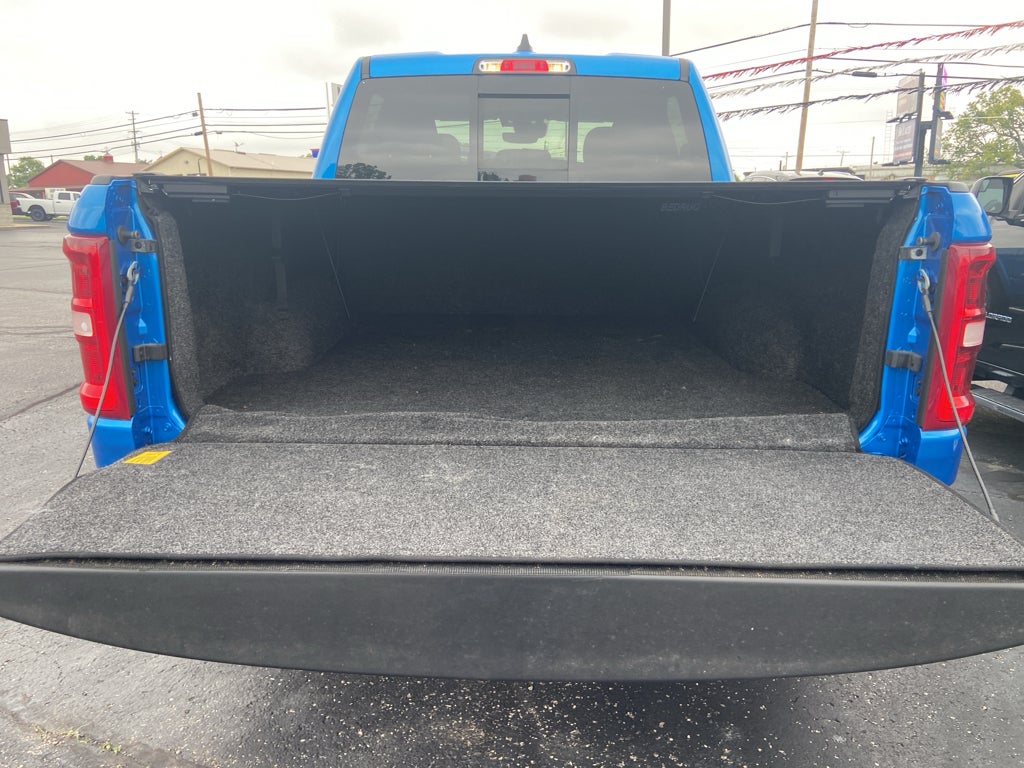 2025 RAM 1500 Big Horn Crew Cab 4x4 5'7' Box