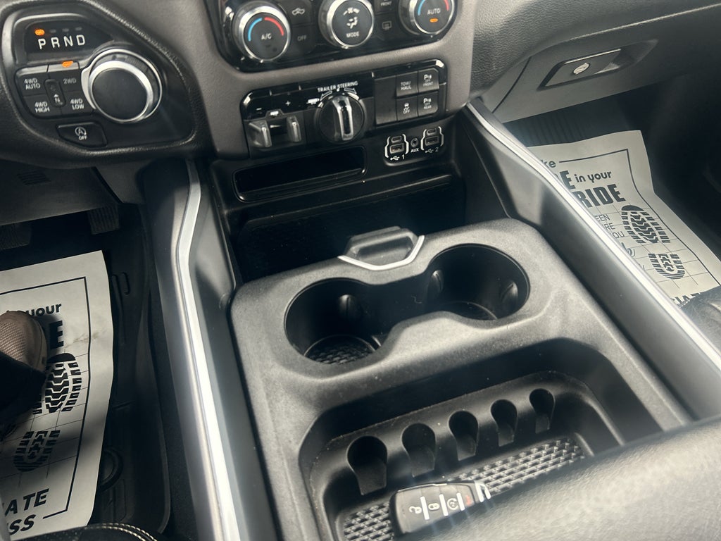 2021 RAM 1500 Big Horn Crew Cab 4x4 5'7' Box