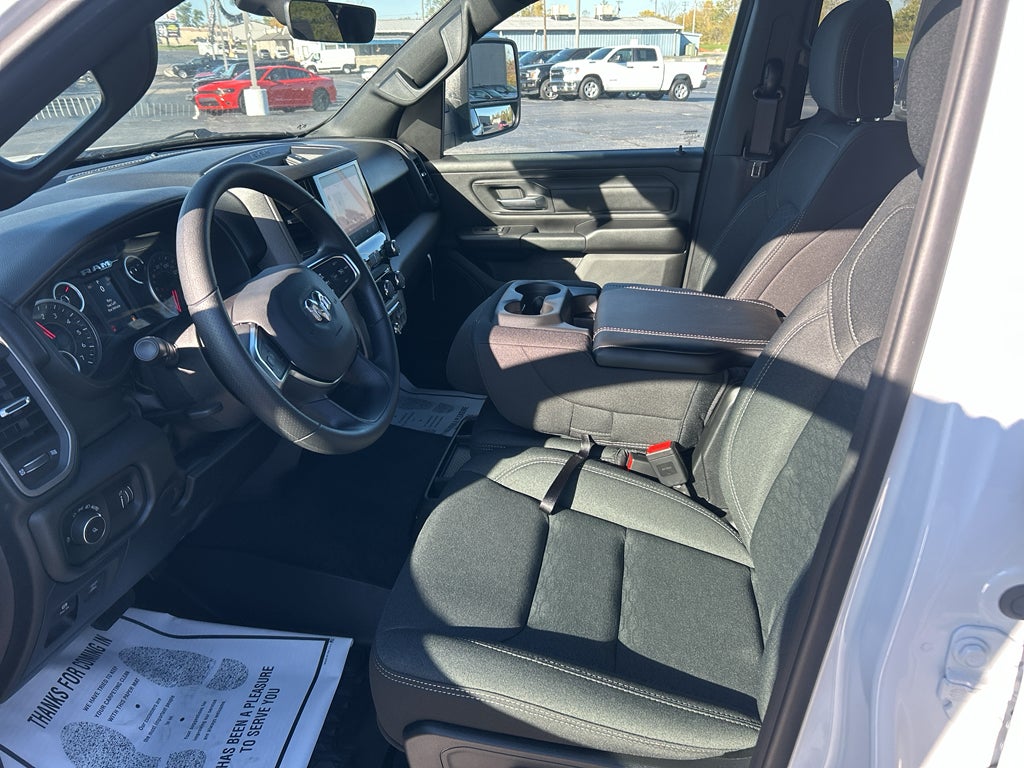 2026 RAM Ram 1500 RAM 1500 TRADESMAN CREW CAB 4X4 5'7' BOX