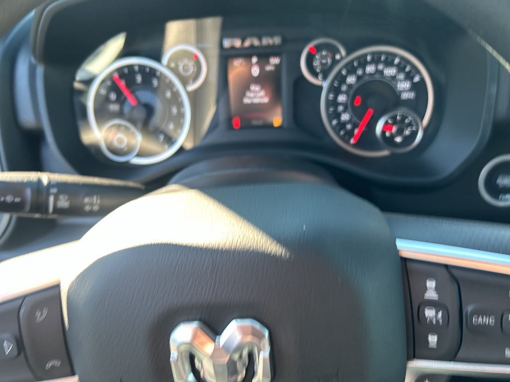 2026 RAM Ram 1500 RAM 1500 TRADESMAN CREW CAB 4X4 5'7' BOX