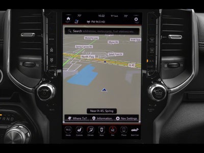 2020 RAM 1500 Laramie Crew Cab 4x4 5'7' Box