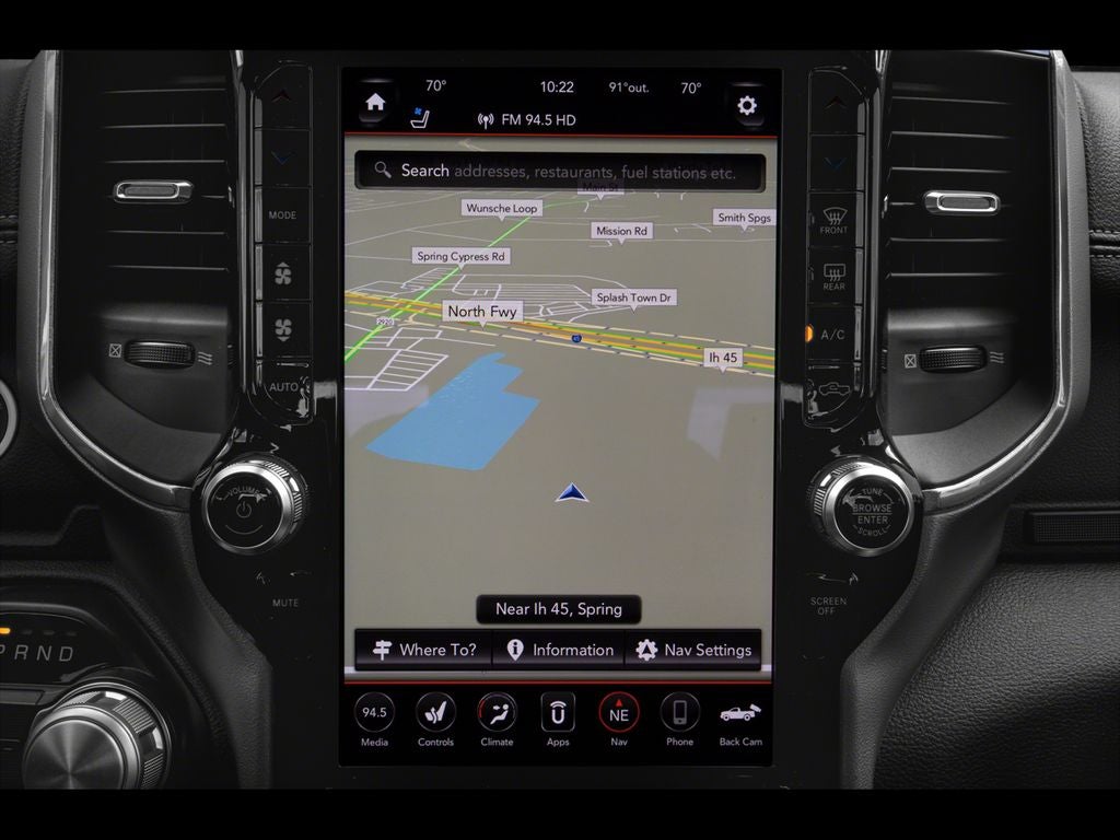 2020 RAM 1500 Laramie Crew Cab 4x4 5'7' Box