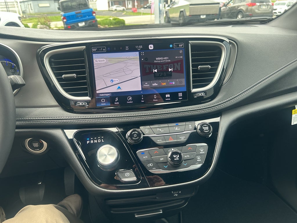 2027 Chrysler Pacifica PACIFICA SELECT