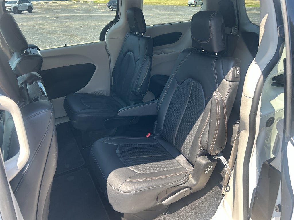 2019 Chrysler Pacifica Touring L Plus