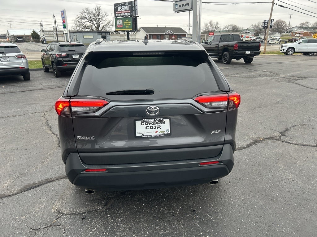 2024 Toyota RAV4 XLE