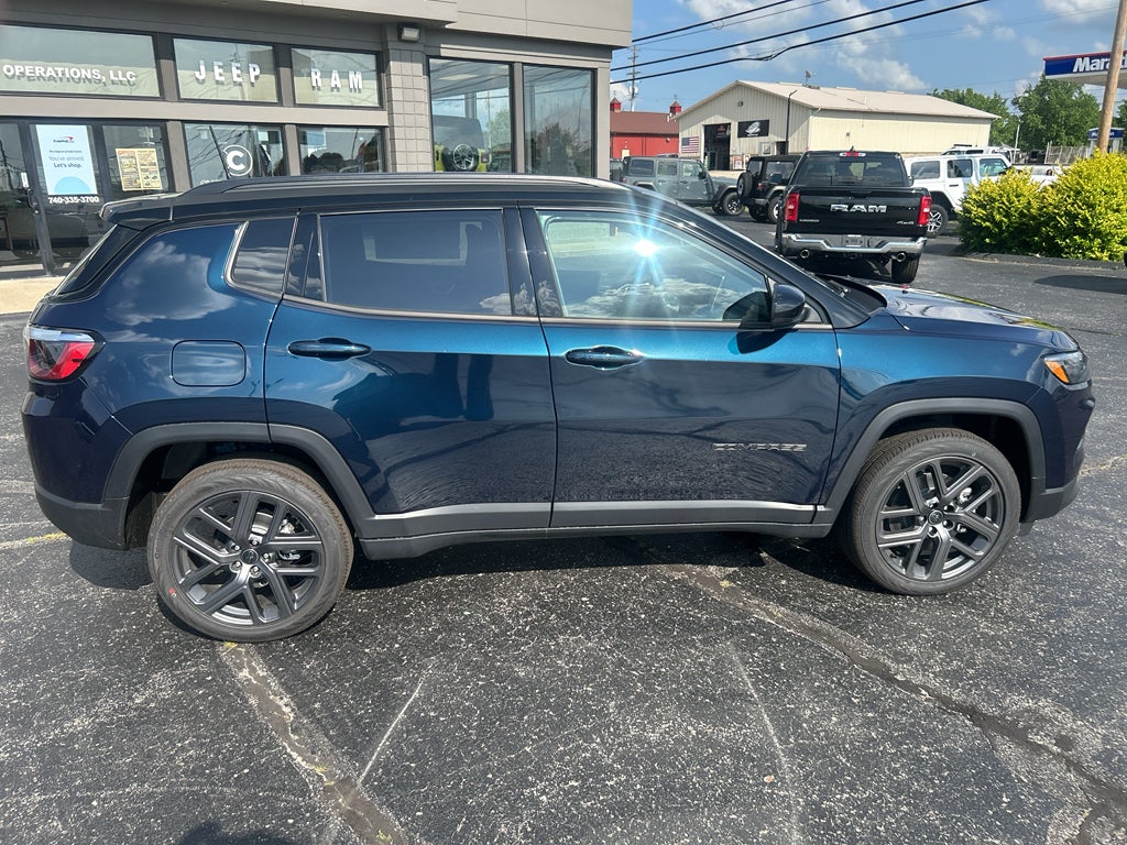 2026 Jeep Compass COMPASS LIMITED ALTITUDE 4X4
