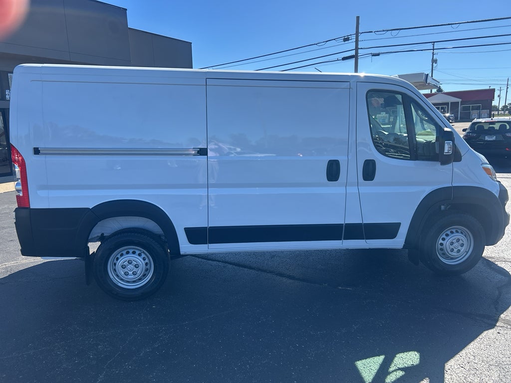 2025 RAM ProMaster 1500 Cargo Van Tradesman Low Roof 136' WB w/Pass Seat