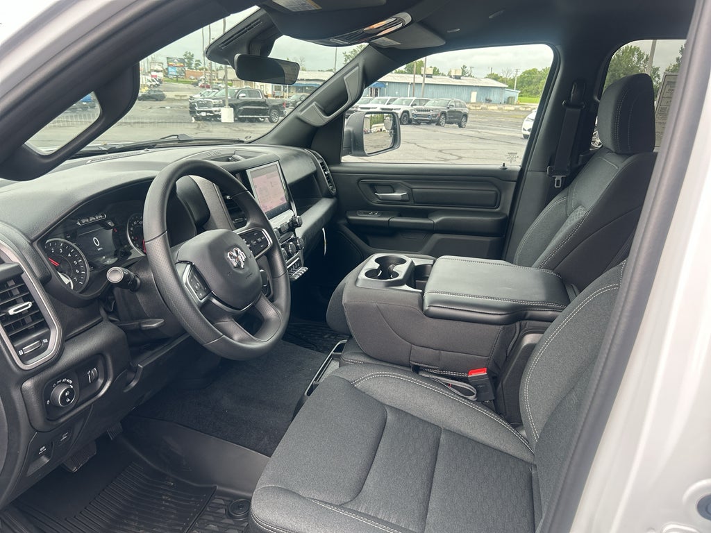 2026 RAM 1500 RAM 1500 WARLOCK CREW CAB 4X4 5'7' BOX