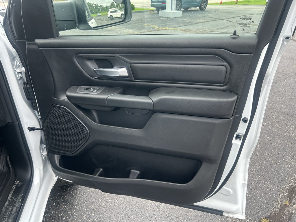 2026 RAM 1500 RAM 1500 WARLOCK CREW CAB 4X4 5'7' BOX