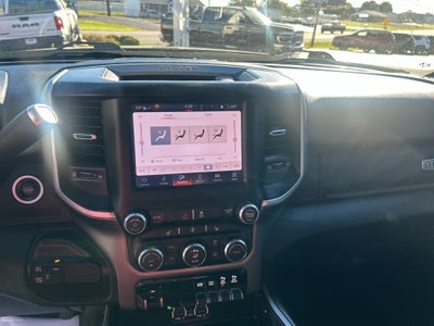 2022 RAM 2500 Big Horn Crew Cab 4x4 6'4' Box