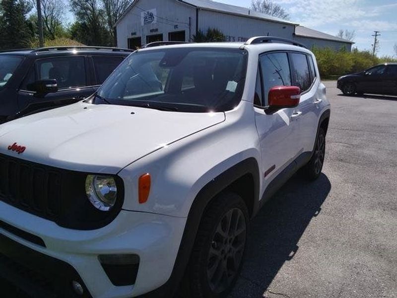 2023 Jeep Renegade (RED) Edition 4x4
