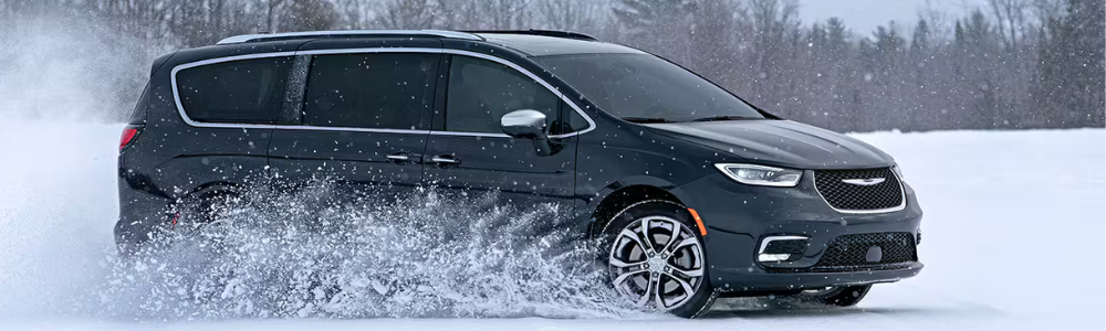 Gordon CDJR December _ What Technology Options Are Available in the Chrysler Pacifica